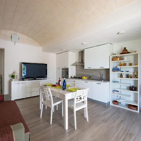 Trullo Saraceno By * Ostuni