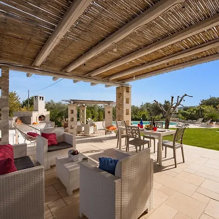 Trullo Saraceno By Villa Ostuni