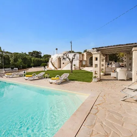 Trullo Saraceno By *